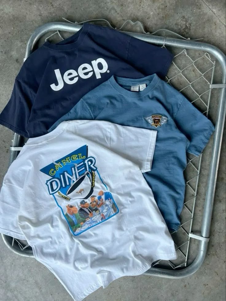 SUMMER TSHIRT BOX