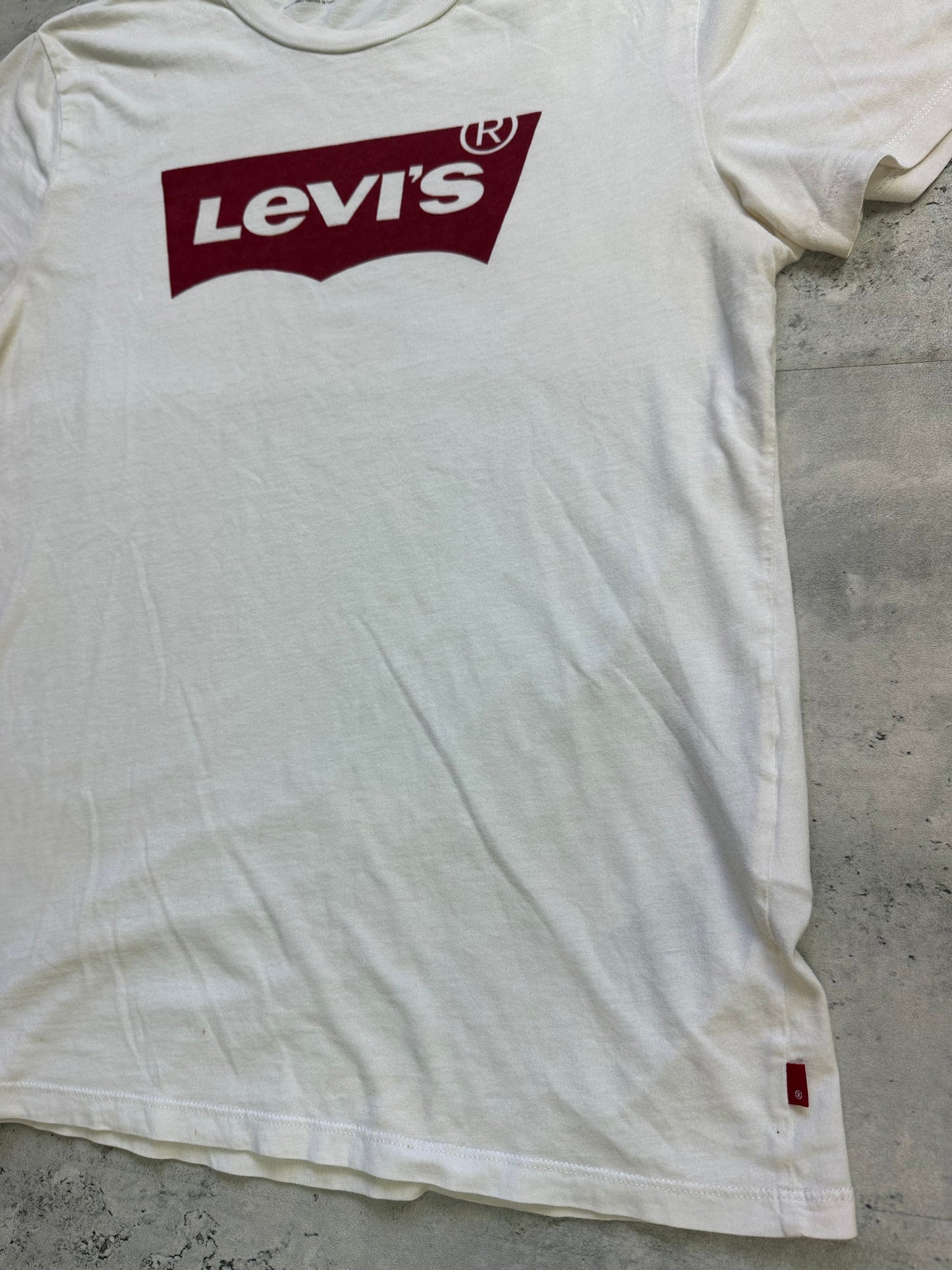 Camiseta levi’s blanca basica