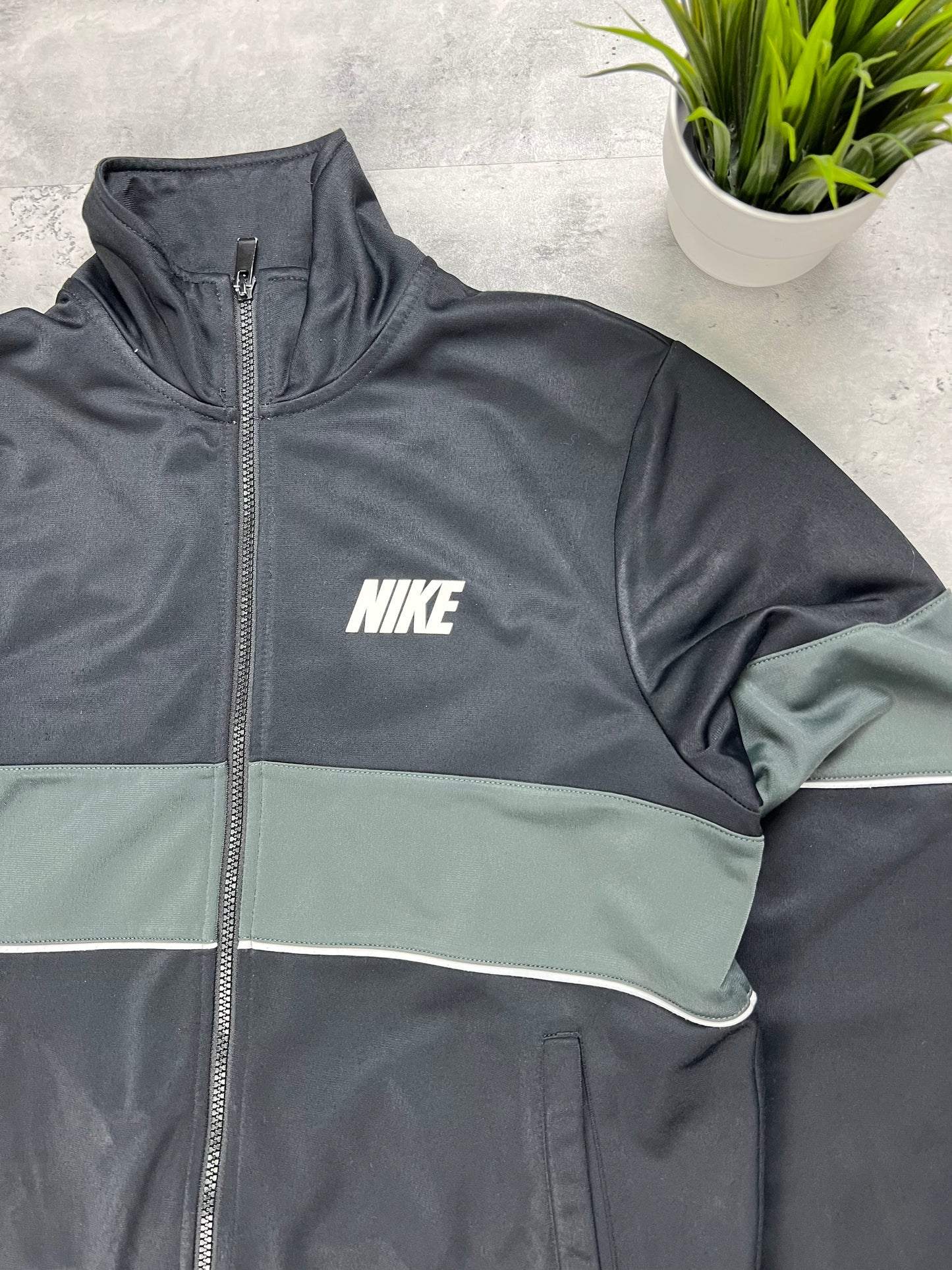 Sudadera Nike con cremallera