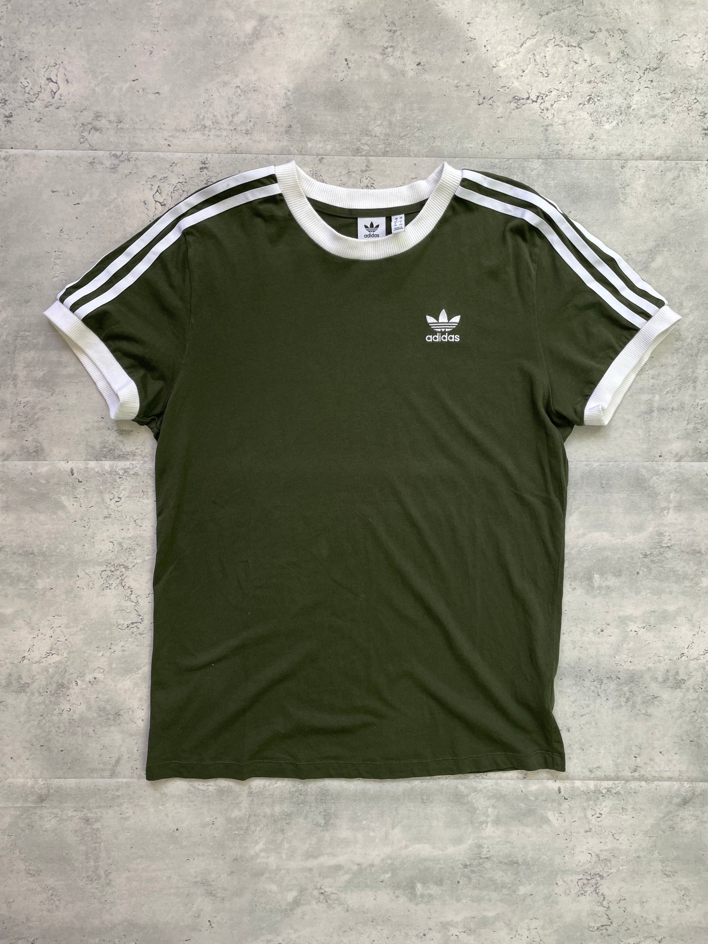 Camiseta adidas basica verde