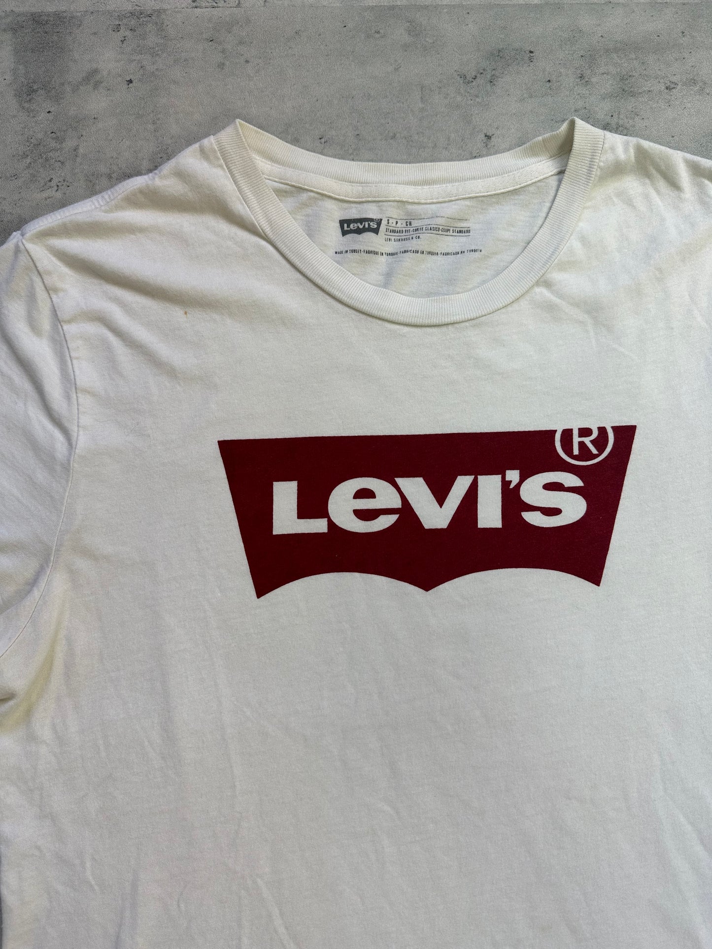 Camiseta levi’s blanca basica